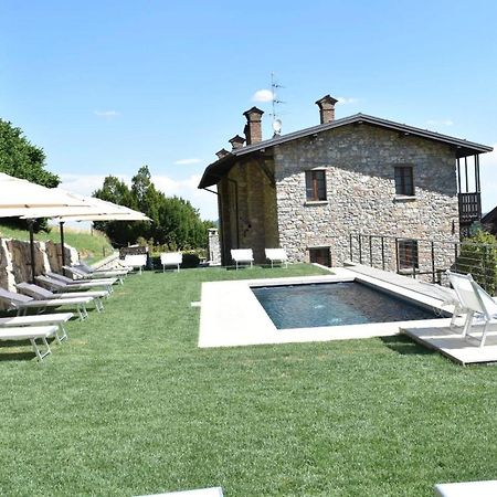 Hostal Cascina Belvedi Clanezzo Exterior foto