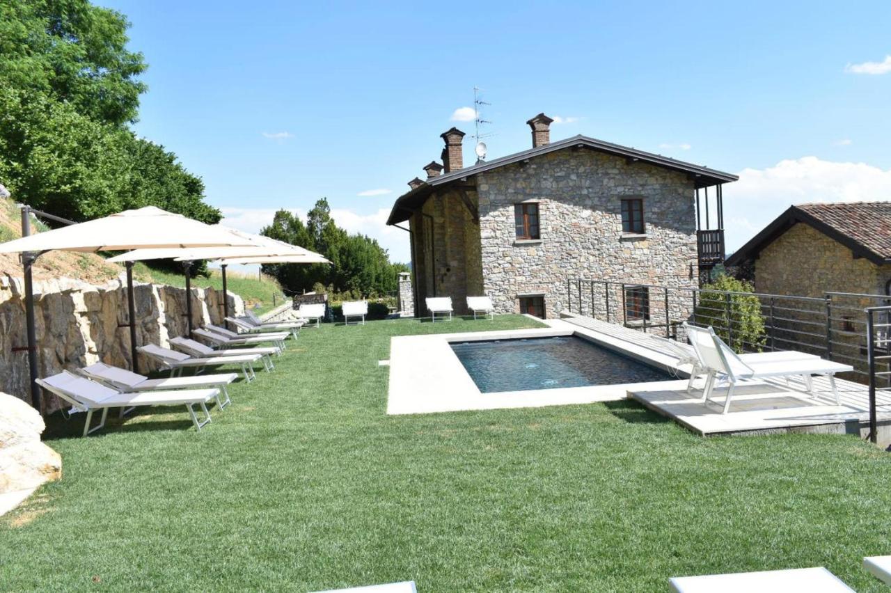 Hostal Cascina Belvedi Clanezzo Exterior foto