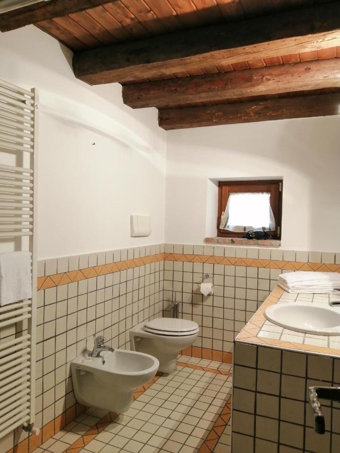 Hostal Cascina Belvedi Clanezzo Exterior foto