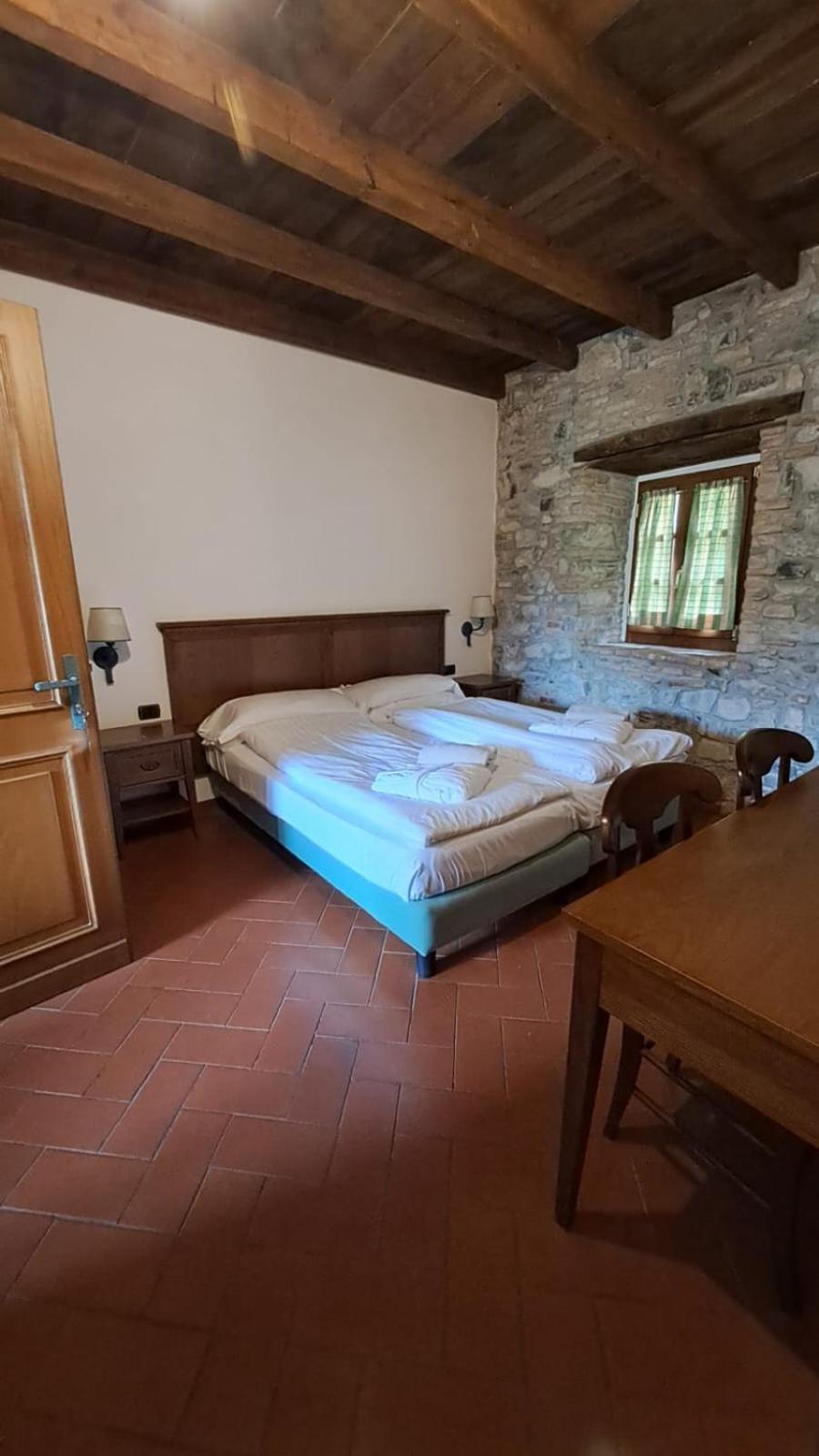 Hostal Cascina Belvedi Clanezzo Exterior foto