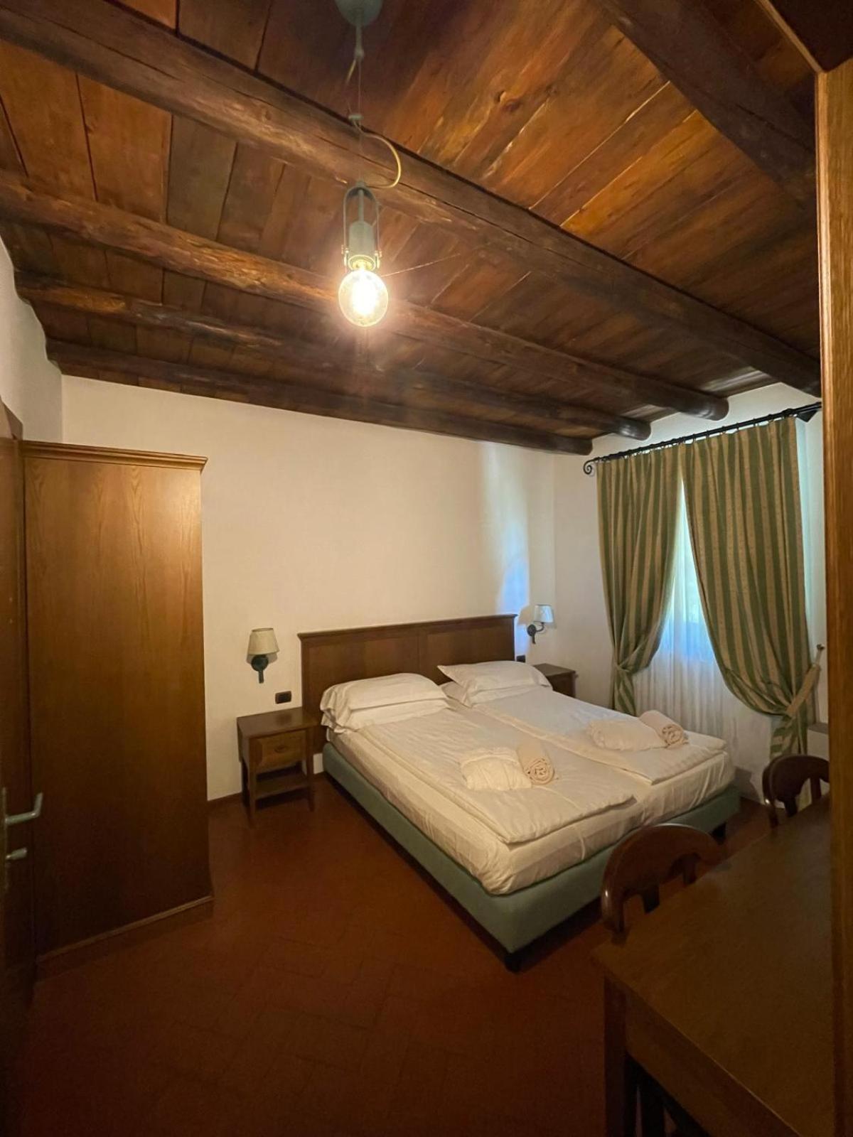 Hostal Cascina Belvedi Clanezzo Exterior foto