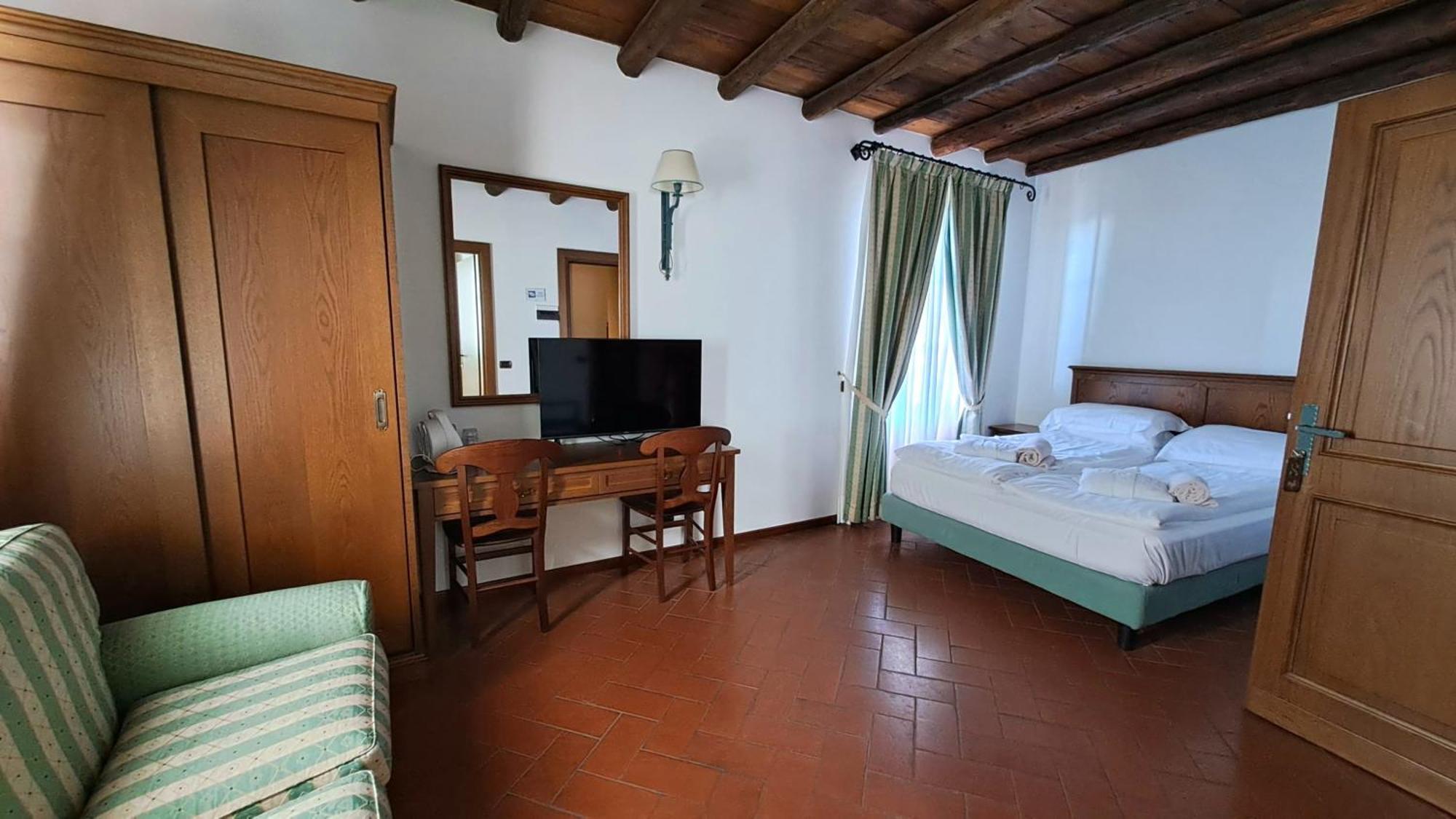 Hostal Cascina Belvedi Clanezzo Exterior foto